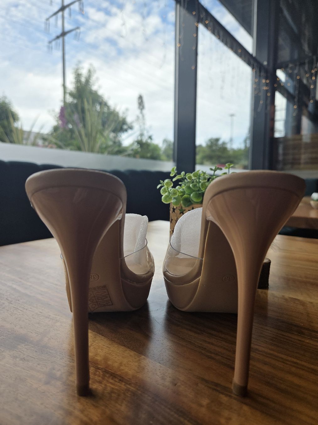 Scarpe da donna: Hohe Pantoletten mit Plateau – Nuovo e nell'imballaggio originale da Emmen venduto da GrabandGo 1