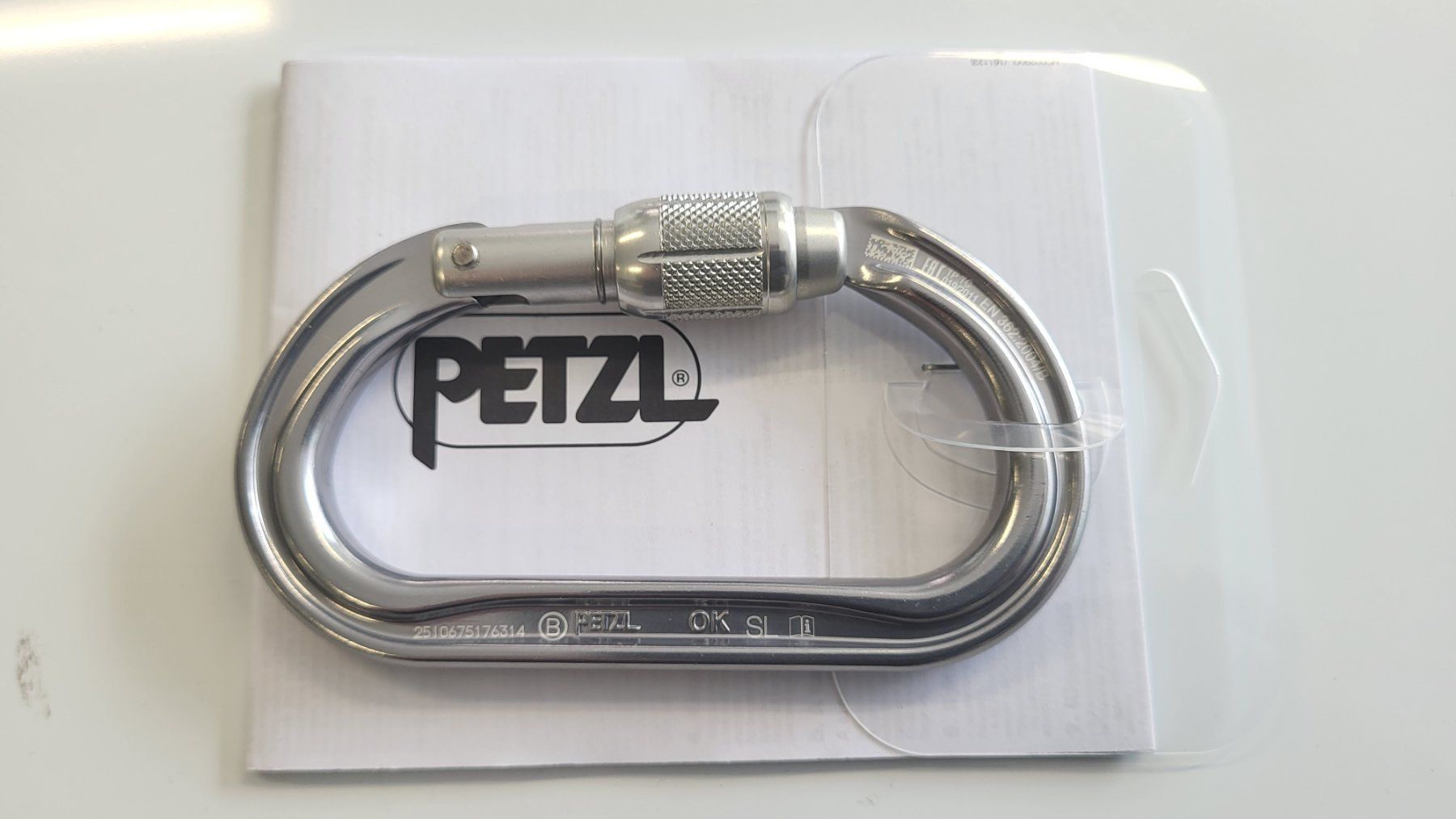 Kletterausrüstungen: Petzl OK Karabiner SL – Neu und originalverpackt aus Davos Dorf von Milwaukee02 1