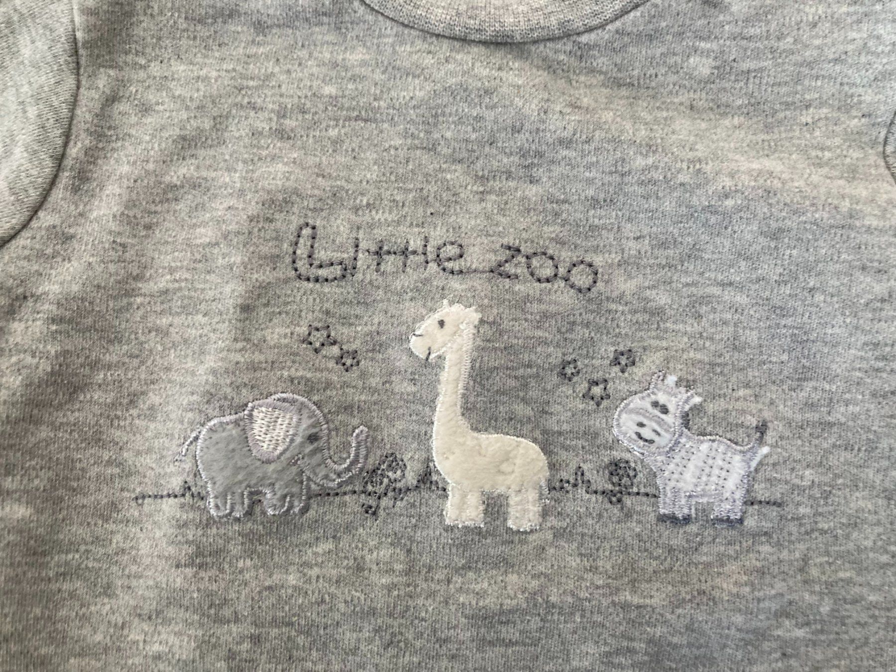 H&M Camicie, Top & T-shirt: T-Shirt "Little Zoo" – Usato da Muttenz venduto da Juvenile33 1