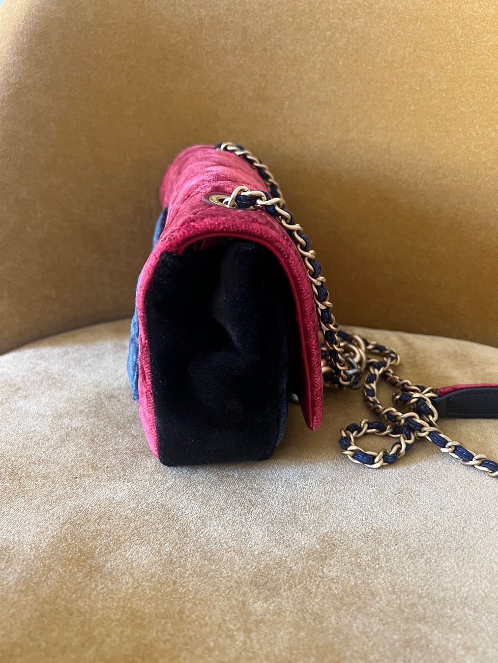 Chanel Taschen: Sac Chanel en velours tricolor – Gebraucht aus Lutry von roxypoxy 4