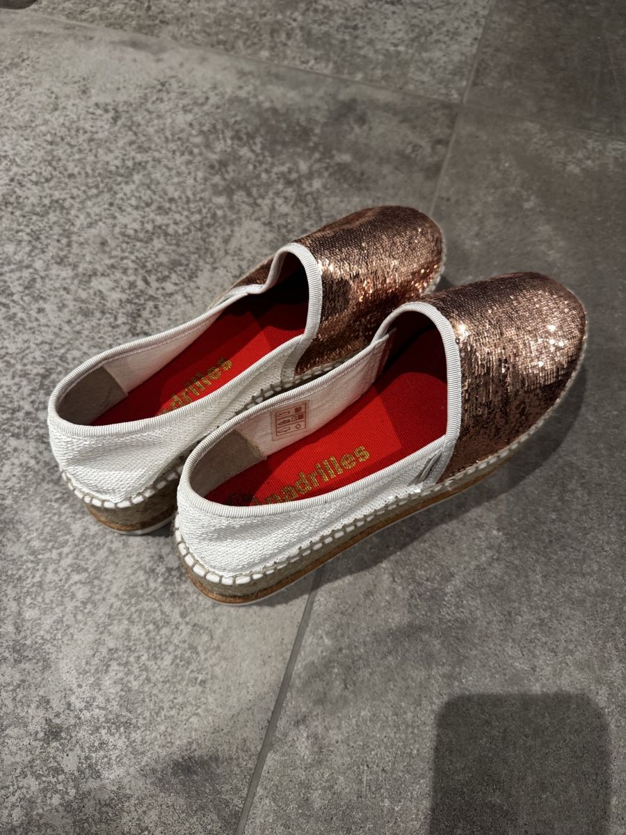 Scarpe da donna: Espadrilles mit Pailetten  – Nuovo (secondo la descrizione) da Triesen venduto da Chevalley_11
