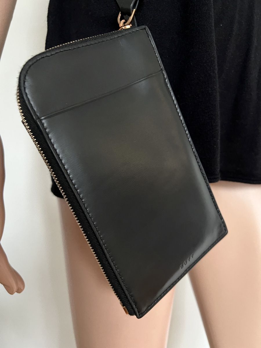 Taschen für Damen: BOYY  Handytasche "Buckle Cross Body Phone Case" – Gebraucht aus Bergdietikon von pinkerton13 4