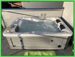 NEU:Top Whirlpool für 2 Personen - Neugerät mit Vollgarantie
