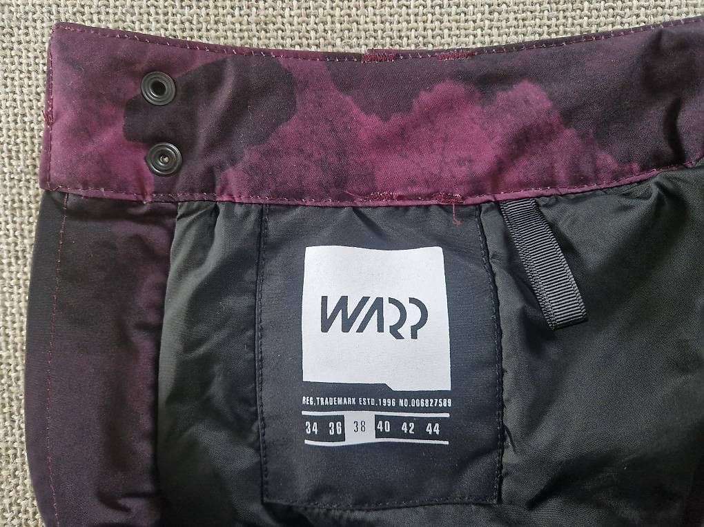 Pantaloni: Ski/snowboard trousers, M – Usato da Dübendorf venduto da Olenaaa 5
