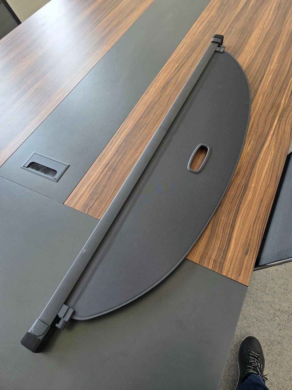 Hyundai Tutti i ricambio: Hyundai Kofferraumabdeckung / Hutablage – Nuovo (secondo la descrizione) da Wetzikon ZH venduto da inf_vz8k 1