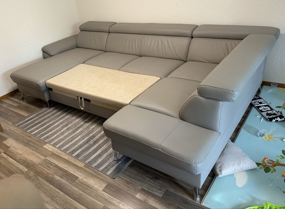 Divani: Ecksofa Echtleder mit laufender Garantie – Usato da Bülach venduto da Db27 2