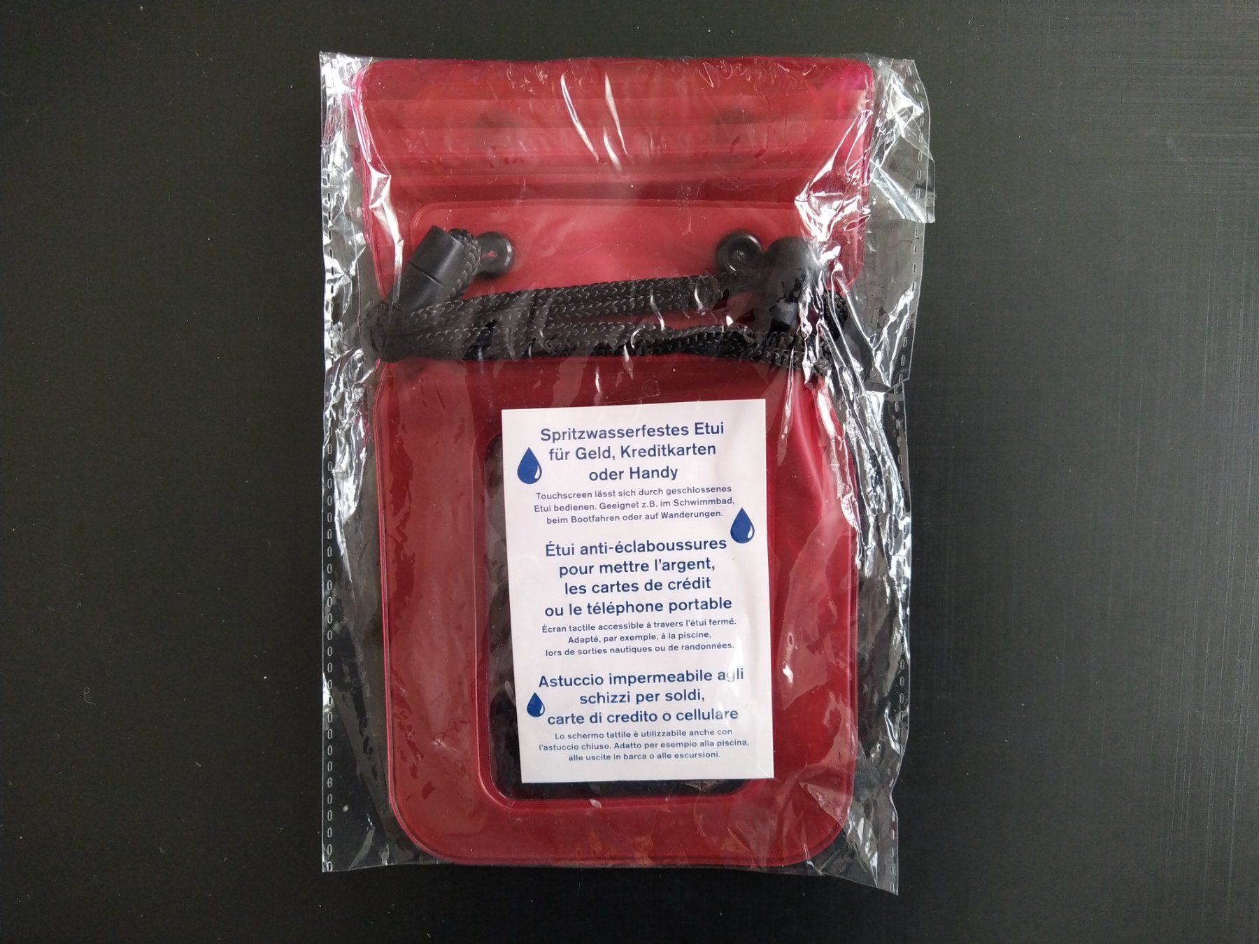 Altro in  Abbigliamento & Accessori: Etui, spritzwasserfest – Nuovo e nell'imballaggio originale da Bern venduto da micky031