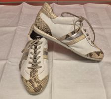 Schöne Sneaker Gr. 35, weiss/Leder-Mix mit Schlangenprint...