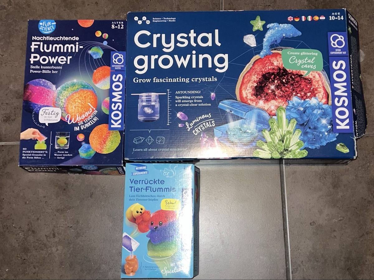 Kit bricolage: Kosmos Crystal Growing und 2xFlummis Pakete – Usato da Gattikon venduto da Sunshine4.