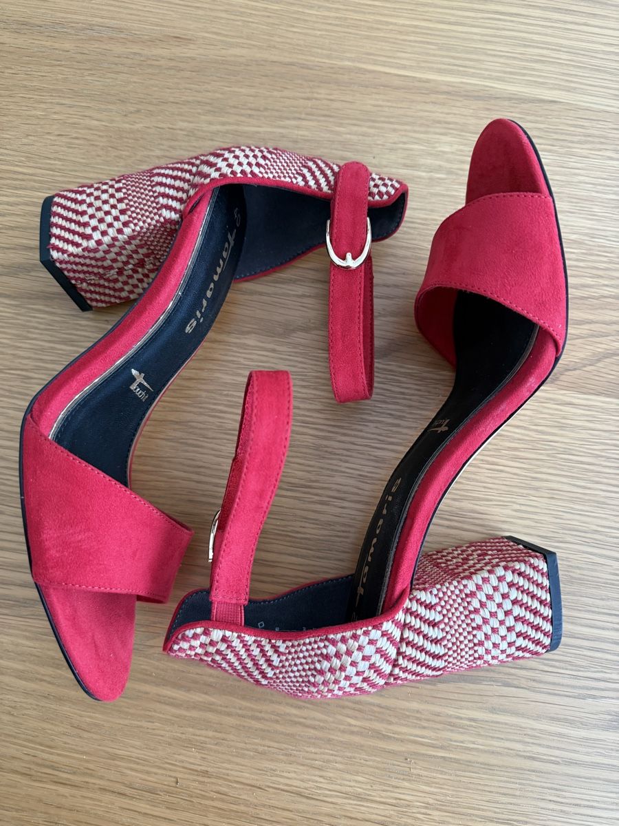 Tamaris Scarpe da donna: Tamaris Schuhe ungetragen Gr.40 – Nuovo (secondo la descrizione) da Zürich venduto da tzi_w9qk 1
