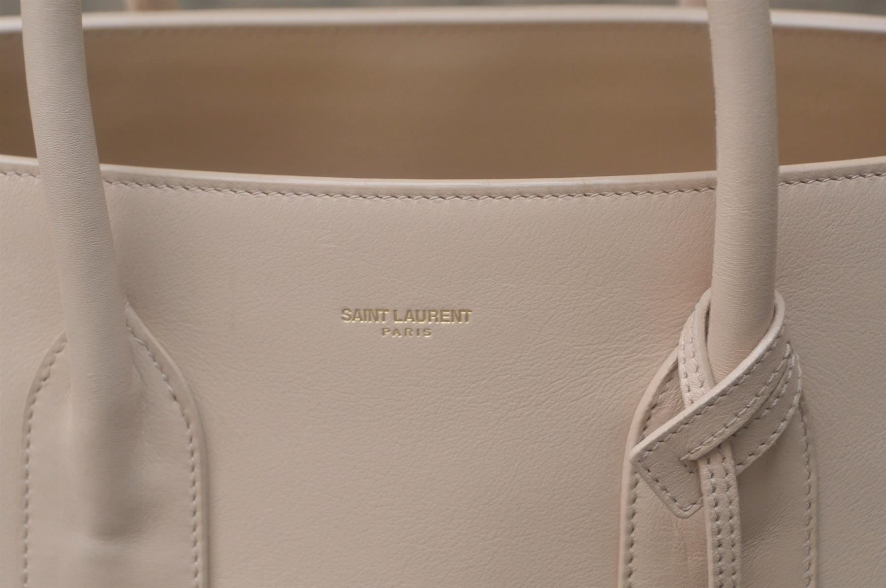 Saint Laurent Taschen für Damen: Tasche / Sac de Jour Saint Laurent – Gebraucht aus Collonges von Auganien 9