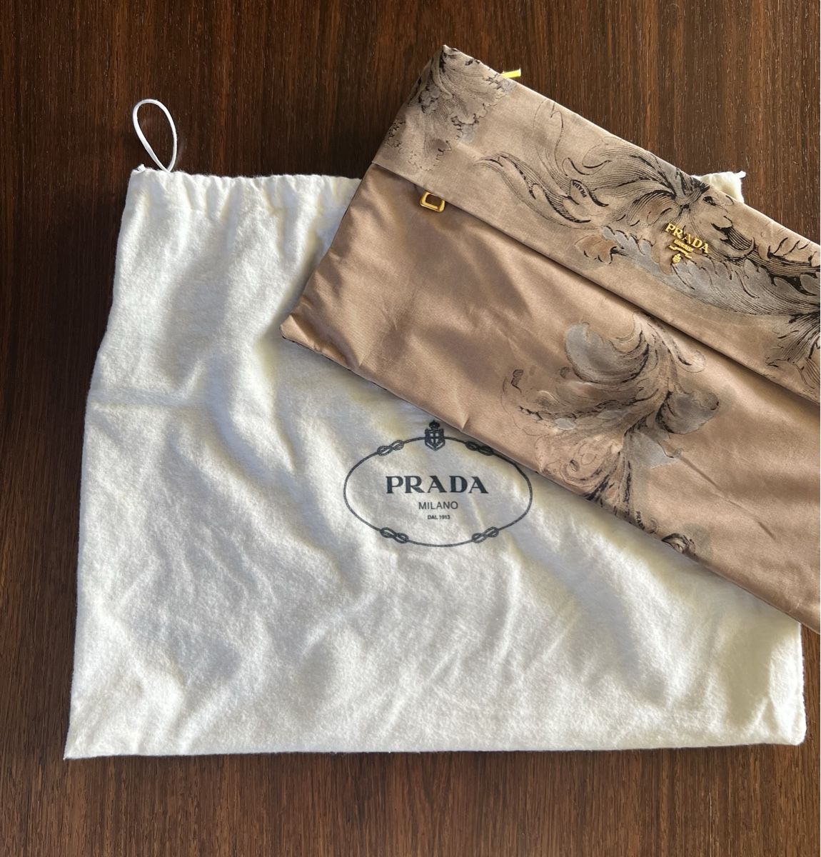 Prada Taschen für Damen: Prada Clutch Seide – Neu (gemäss Beschreibung) aus Pfaffhausen von rina_c 4