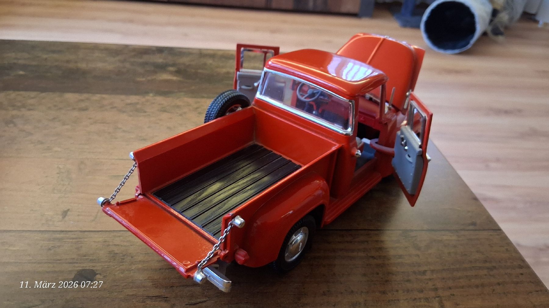 Ford Modellautos: 1:18 1956 Ford F100 – Gebraucht aus Wolfenschiessen von 2-stroke-garage 3