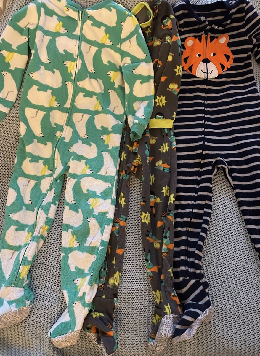 Carter's Pyjamas & Ähnliches: 3er-Set Carter’s-Pyjamas – Gebraucht aus Dürrenroth von tvy_bh56 1