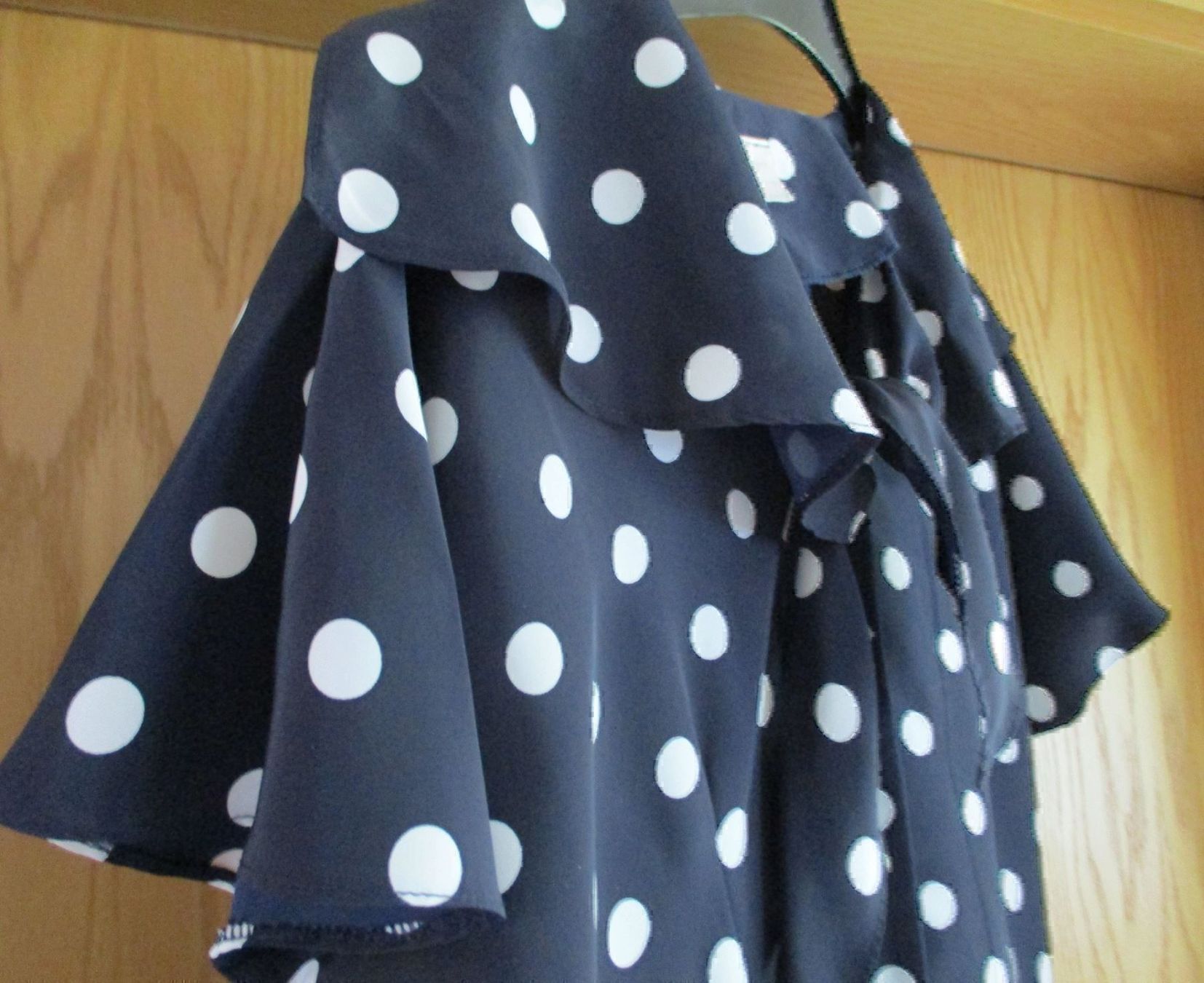 Vestiti: Kleid mit Punkten / neuwertig – Nuovo (secondo la descrizione) da Flumenthal venduto da novbra 2