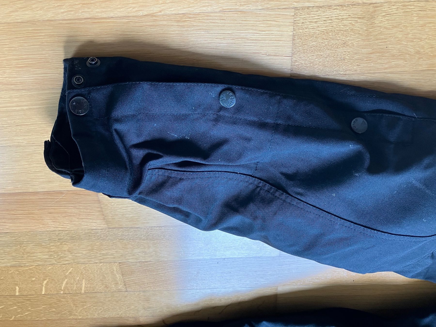 Dainese Pantaloni: Dainese Motorradhose Grösse 50 – Usato da Münchenbuchsee venduto da nbp85 1