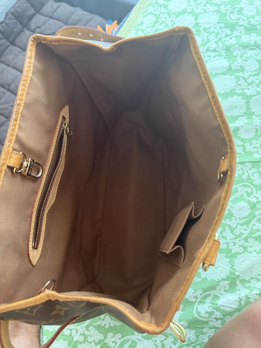 Louis Vuitton Taschen für Damen: Louis Vuitton Batignolle Vertikal – Gebraucht aus Waldenburg von Nando54 3
