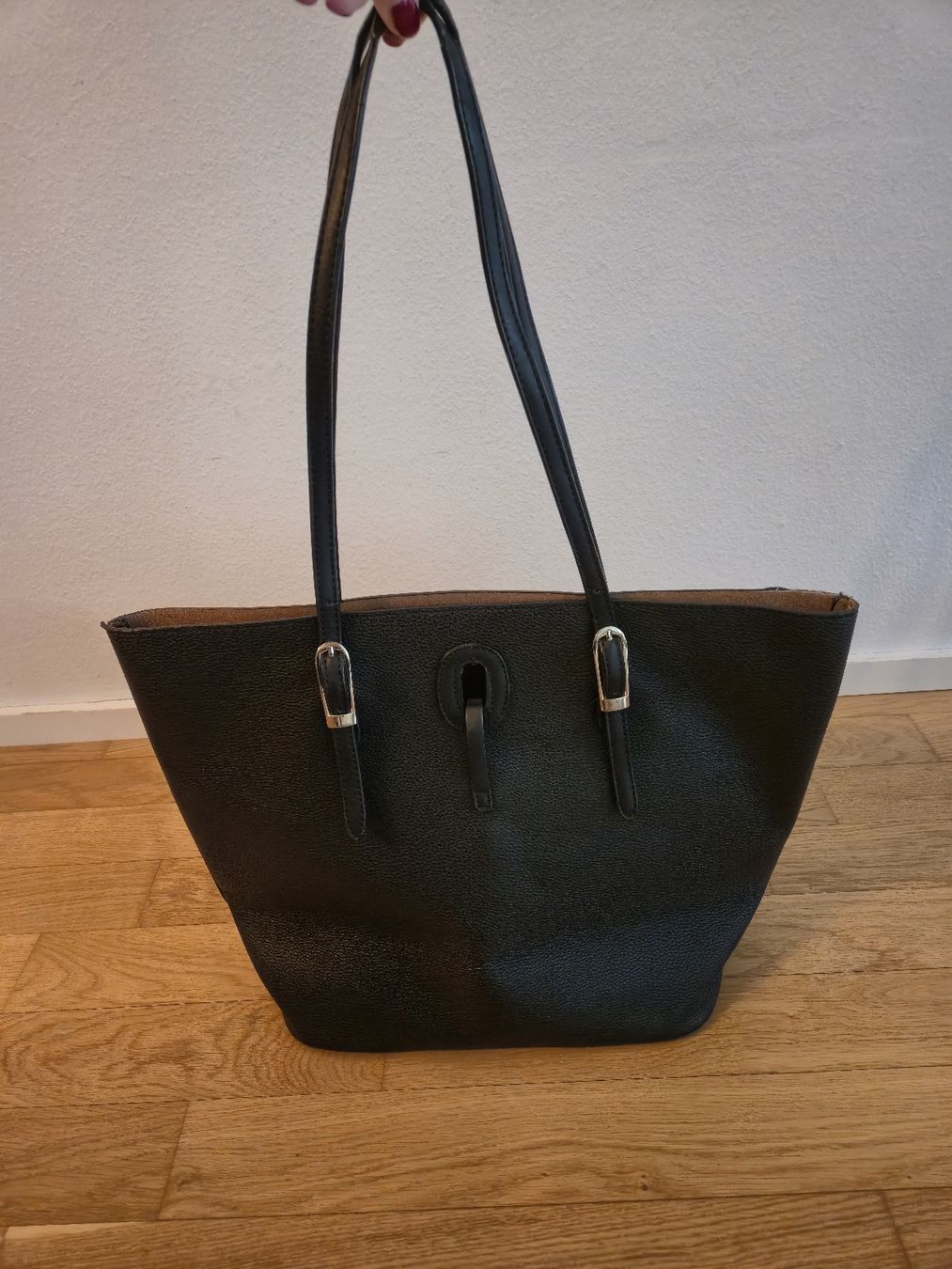 Taschen für Damen: Fragola Handtasche – Gebraucht aus Rombach von BSF3 1