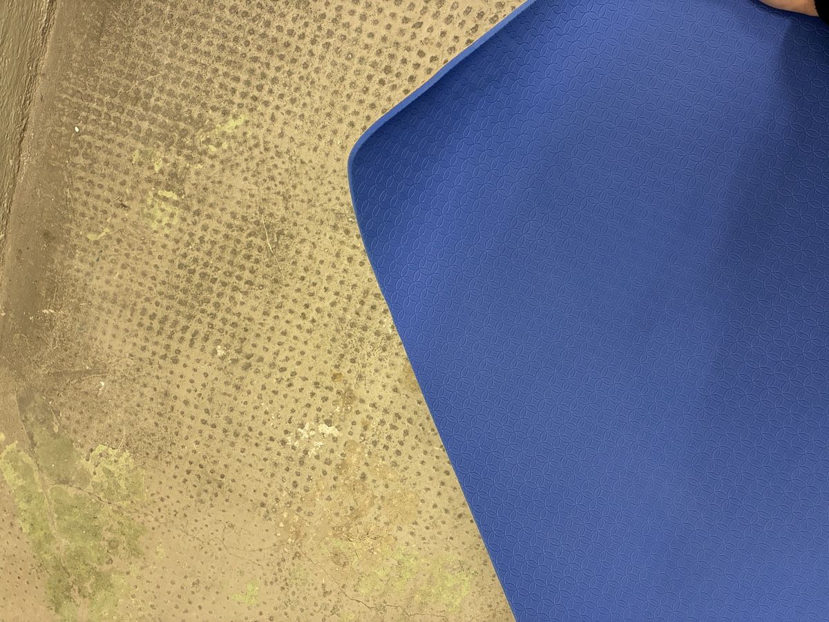 Tapis de sol: Yoga mat  – D'occasion à Basel par nol_6hqv 1