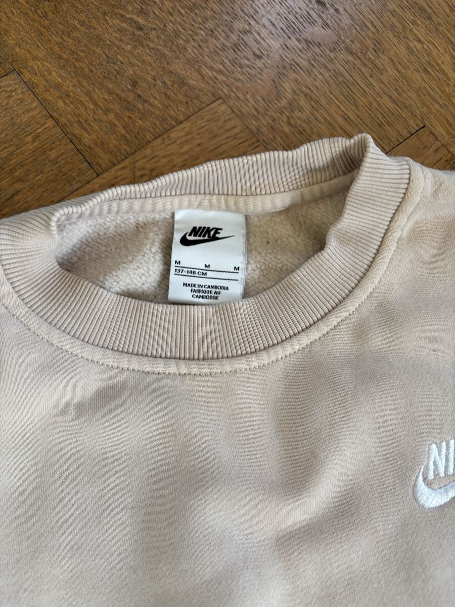 Nike Maglioni & Felpe: Pullover Nike Gr. 137-146 – Usato da bern venduto da marion78 1