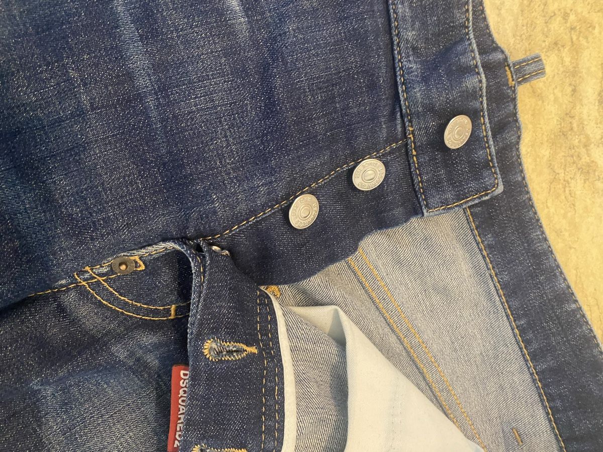 Dsquared2 Jeans: Dsquared Jeans – Gebraucht aus Zug von hig_tb9z 7