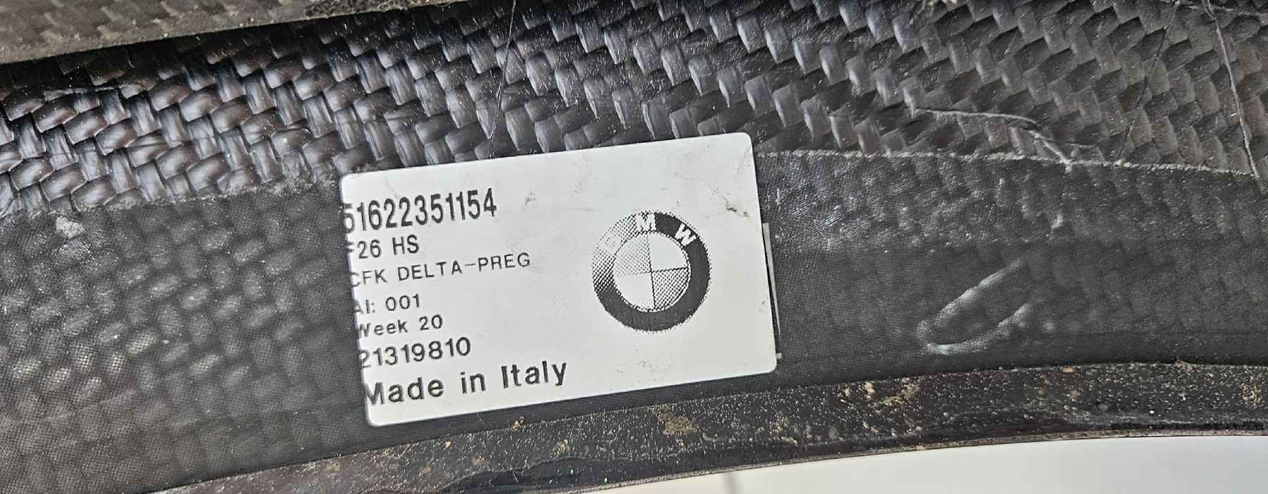 BMW Tutti pezzi di ricambio auto: Spoiler origine BMW carbon – Usato da Châtel-St-Denis venduto da ameireles1973 3
