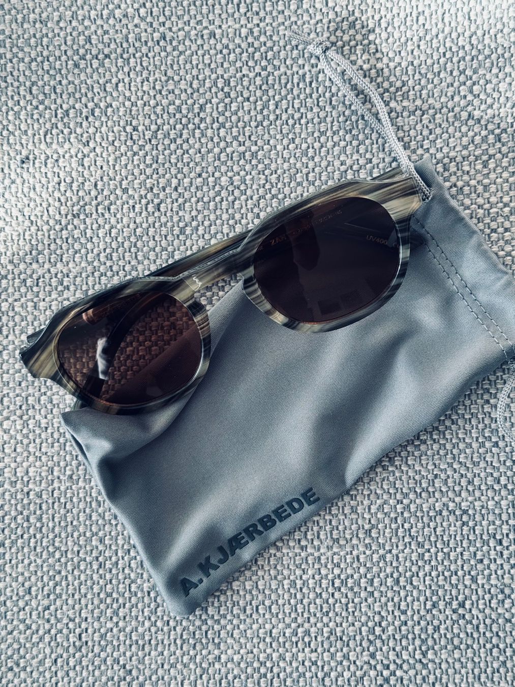 Occhiali & Lenti: A. Kjaerbede Sunglasses Sonnenbrille Grau – Nuovo (secondo la descrizione) da Ennetbaden venduto da DanielCPH