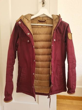 Daunenjacke von FJÄLLRÄVEN Gr. XXS (entspricht jedoch S/M)