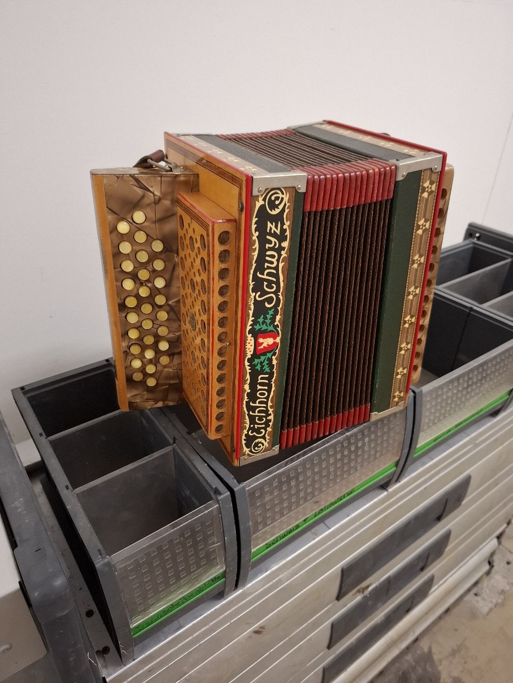 Eichhorn Musikinstrumente: Eichhorn orgeli – Gebraucht aus Villeneuve von BibiVintage 9