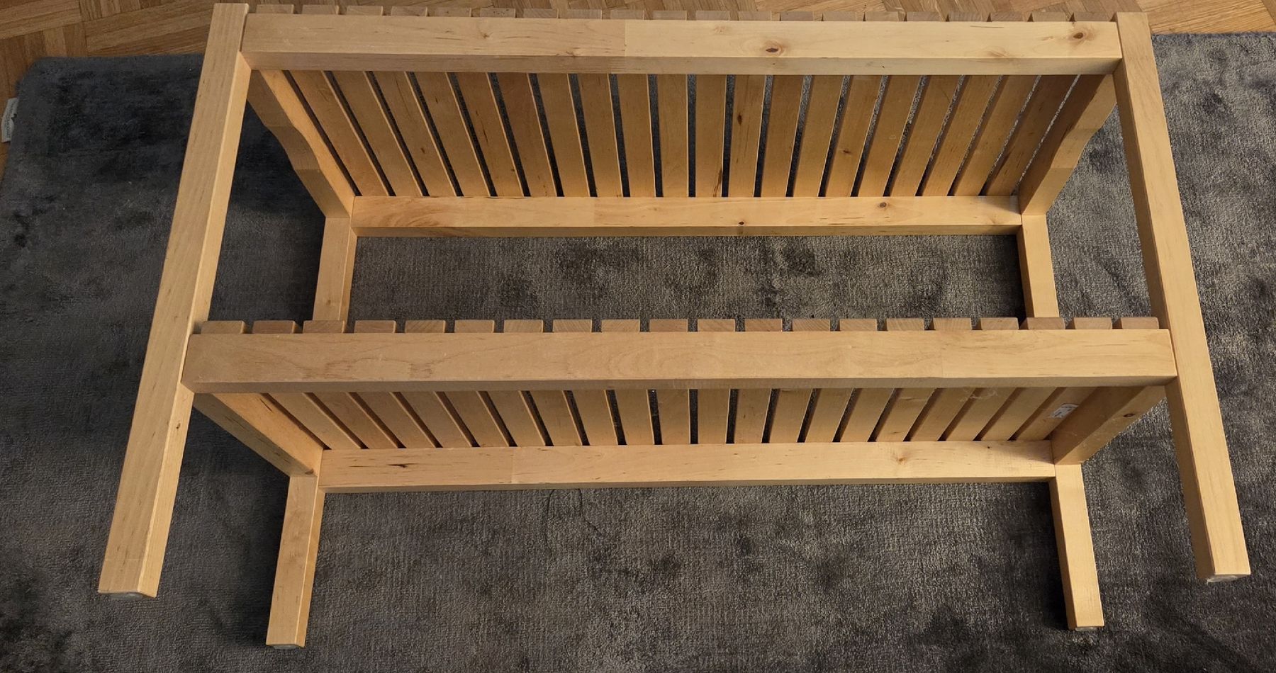 Bänke: Banc en bois avec étagère – Gebraucht aus Carouge GE von LidieLot 1