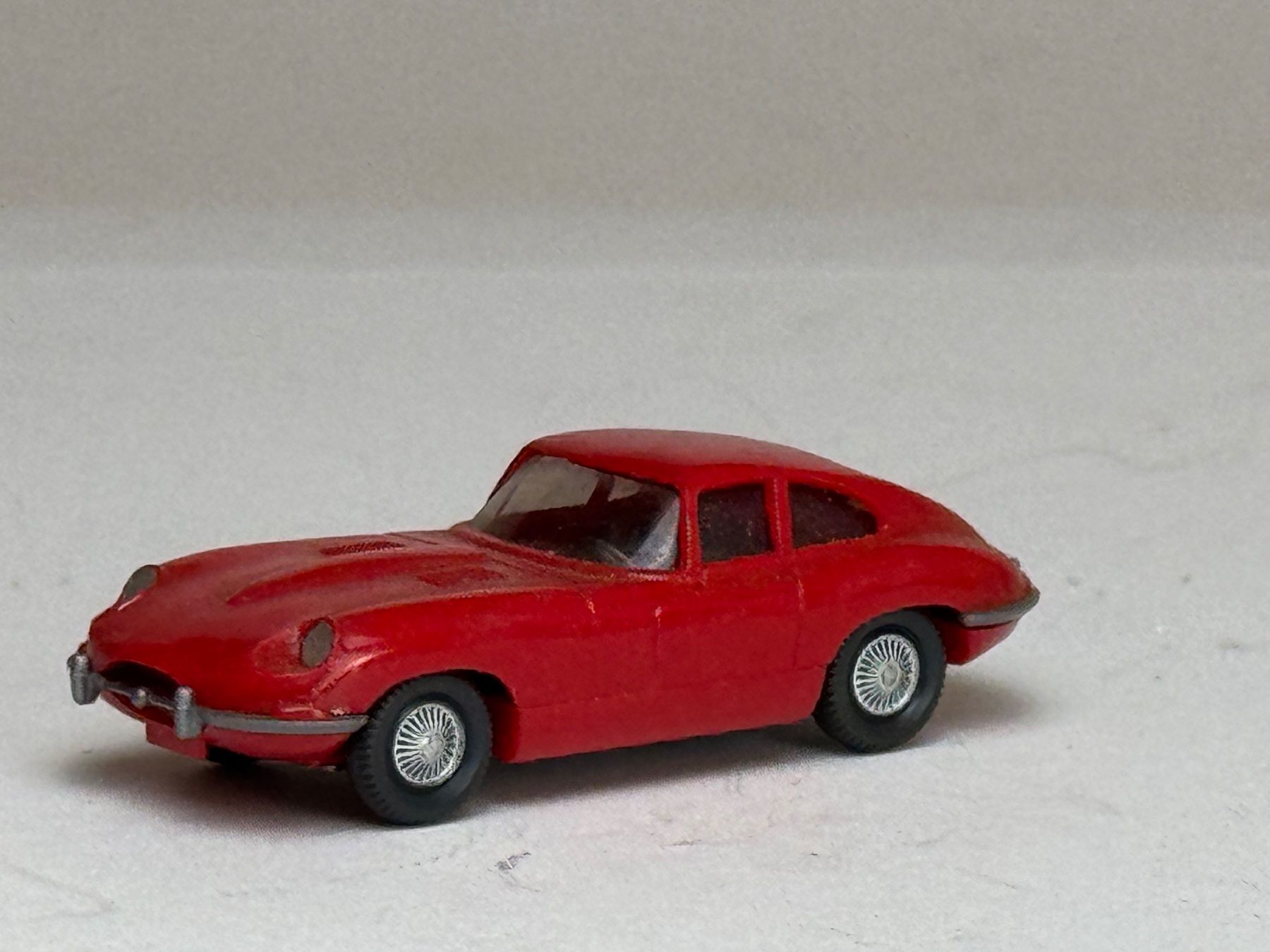 Wiking Modellini d'auto: SG- Wiking Jaguar Typ E rot – Usato da Elm venduto da Wikmtz