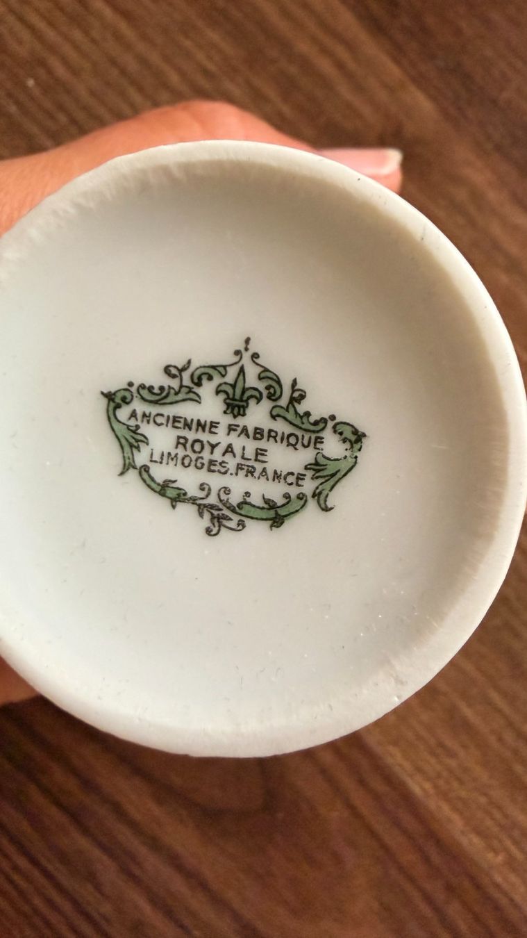 Tassen: set Expresso Ancienne Fabrique ROYALE limoges "neuf" – Neu (gemäss Beschreibung) aus Penthalaz von Brunogtr35 2