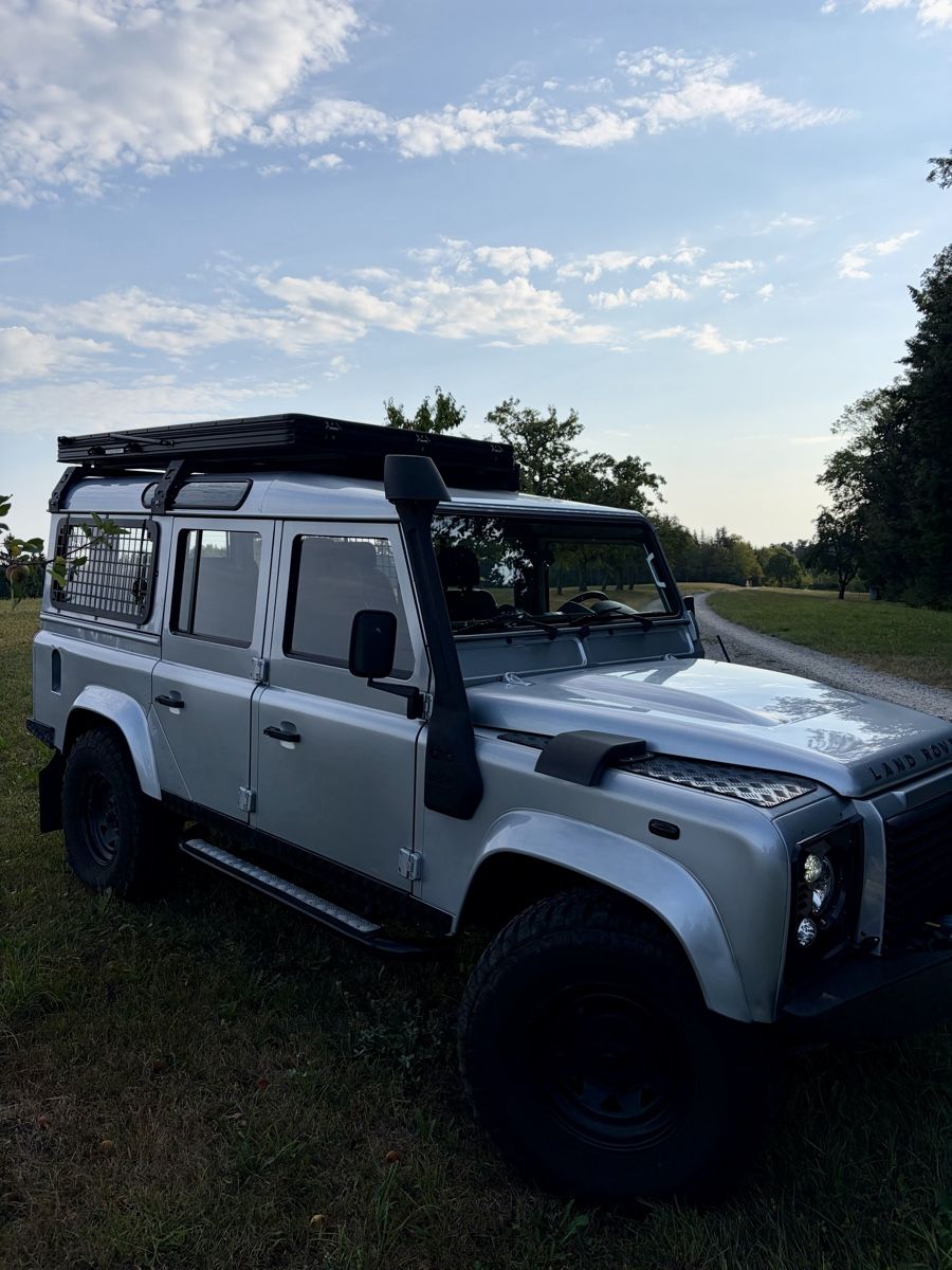 Land Rover Automobili: Land Rover Defender 110 – Usato da Fruthwilen venduto da bodensee_manufaktur 5