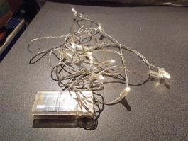 Lichterkette / Lämpchen 12 Stück, mit Batterien