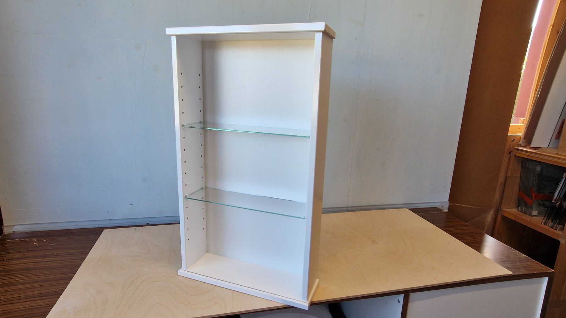 Chevrolet Modellini d'auto: Kleine Sammlervitrine weiss lackiert / hochstehend – Nuovo (secondo la descrizione) da Heimberg venduto da h0realgood 3