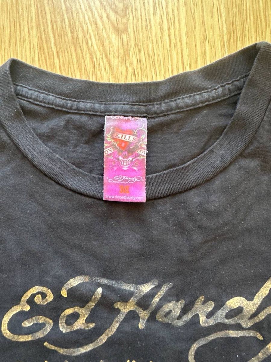 Ed Hardy T-shirt: Ed hardy T-shirt  – Usato da Pfäffikon ZH venduto da Nataliia. 2
