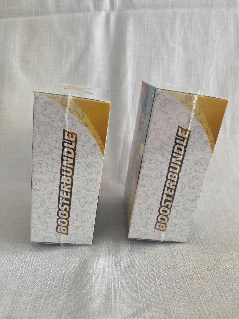 Pokémon Carte collezionabili: Pokemon / 30th Anniversary Celebration 2x Booster Bundle DE – Nuovo e nell'imballaggio originale da Rottenschwil venduto da Sigma_Freud 3