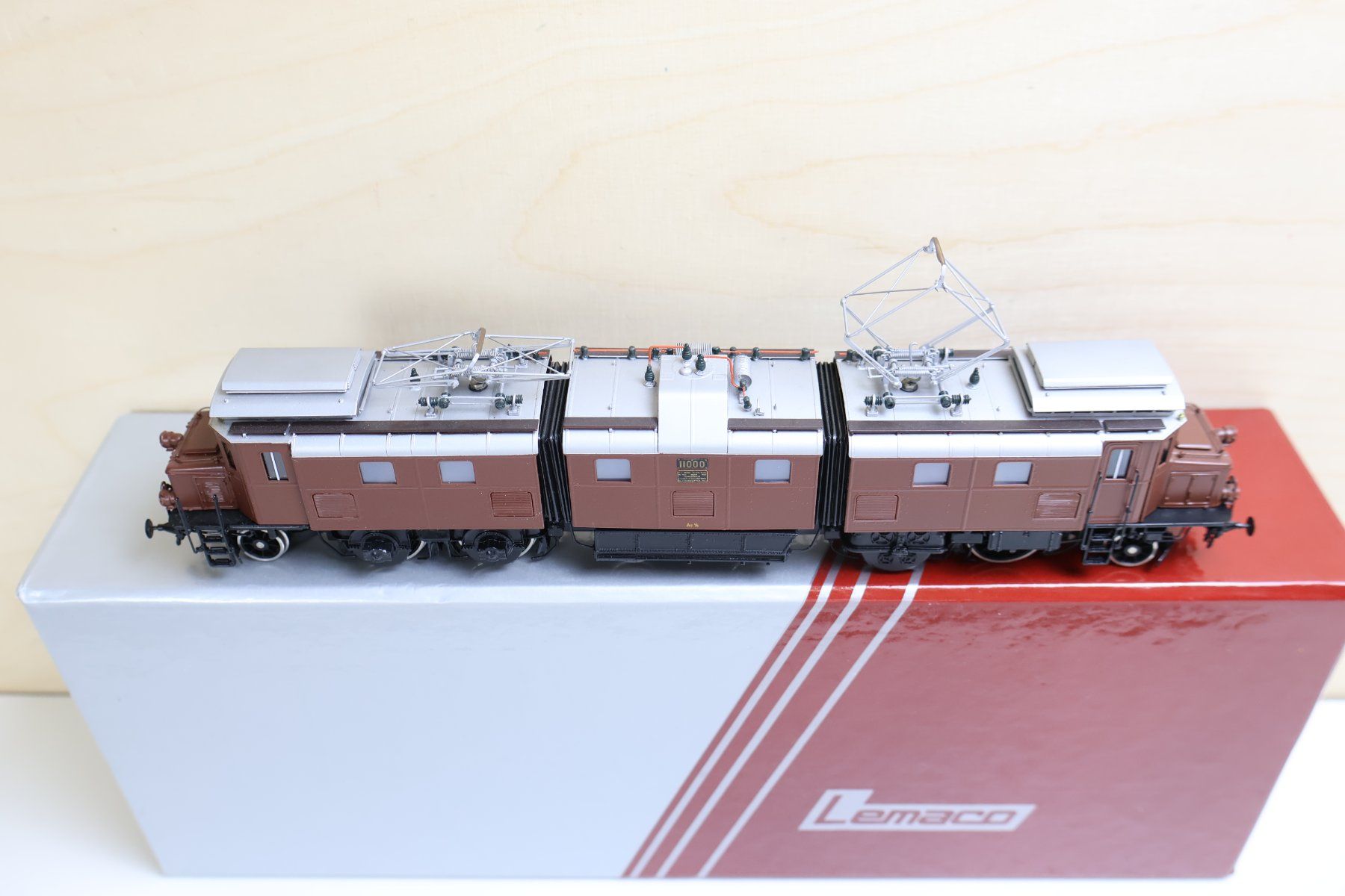 Lemaco Modellini di ferrovie: Lemaco SBB Ae 4/8 E-Lok Grossmutter H0 - Limitiert Messing – Usato da Winterthur venduto da Monstera 6