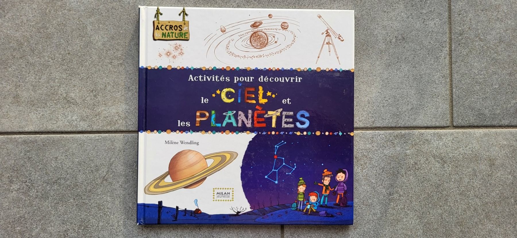 Libri: Le ciel et les planètes – Usato da Sembrancher venduto da Jbc71