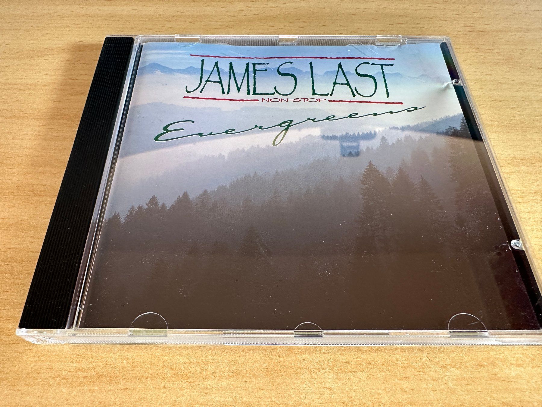CD: James Last – Non Stop Evergreens – Usato da Rikon im Tösstal venduto da Alpenmutz