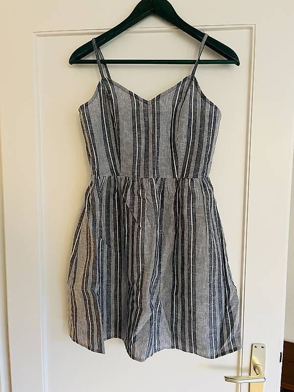 Only Kleider: Kleid, Gr. 36 – Gebraucht aus Zürich von zucchetti13