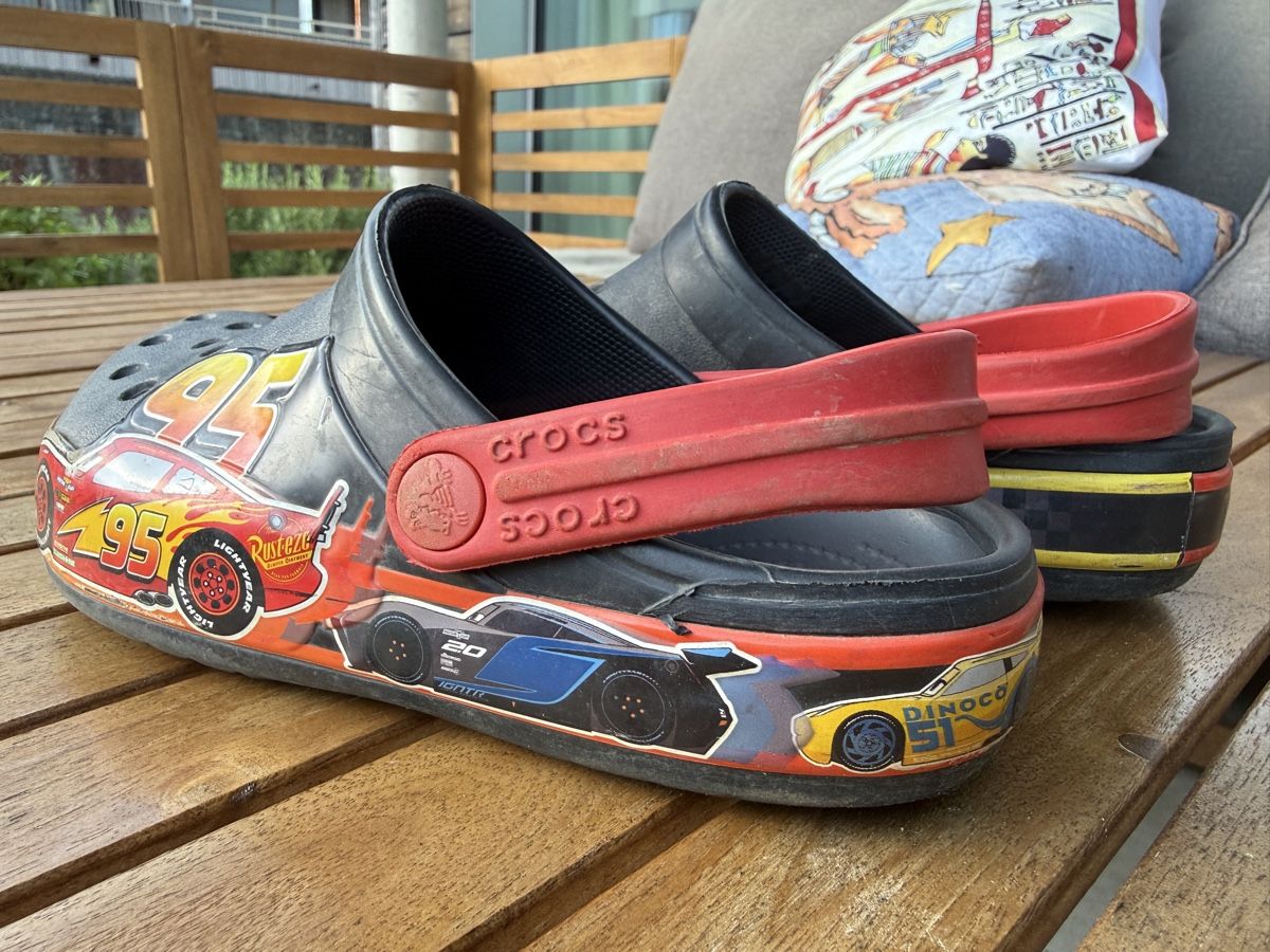 Crocs Scarpe per ragazzi: Crocs 33/34 cars – Usato da Thalwil venduto da val_bm5t 1