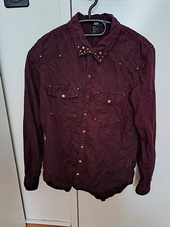 Weinrote Bluse H&M Nieten Grösse XS inkl. Versand CH