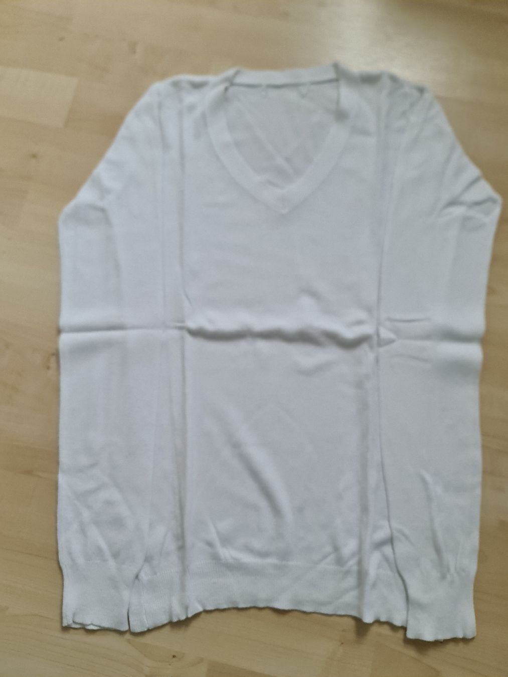 Pullover & Sweatshirts: weisser Pullover, Versand auch möglich – Gebraucht aus Neuenhof von summer_25 1