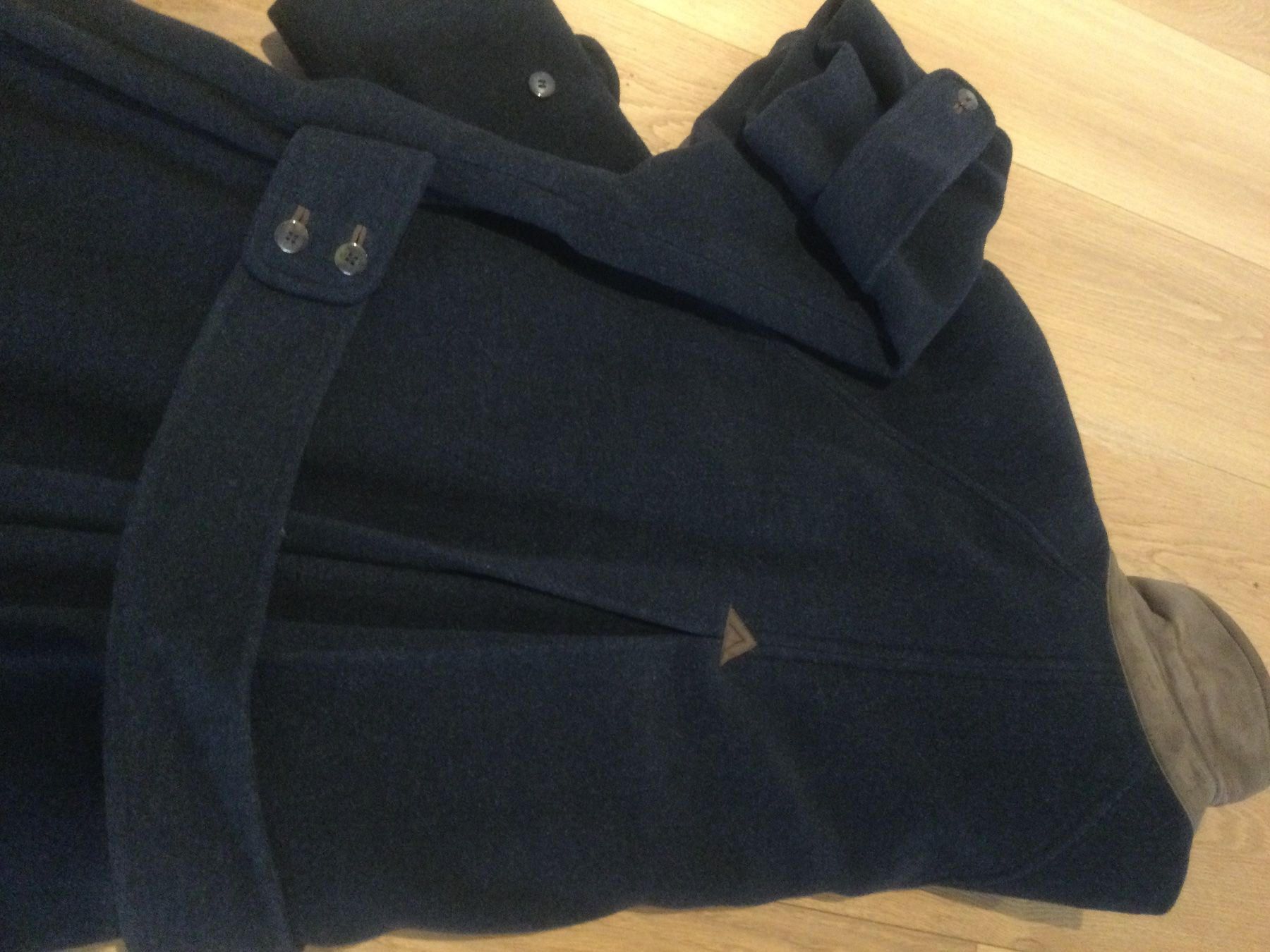 Armani Cappotti: Aigner Étienne Mantel Lang – Usato da Bern venduto da HBYISIS 2