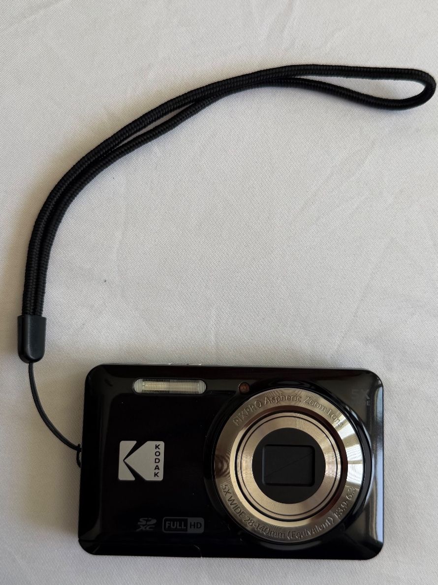 Kodak Kamera: Appareil photo Kodak – Neu (gemäss Beschreibung) aus Court von Style_ambre 1