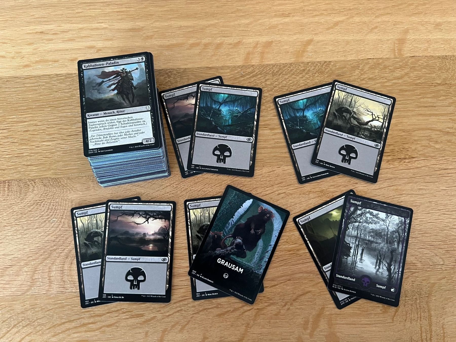 Cartoline: 100 zufällige Magic Karten Farbe schwarz + 10 Land Karten – Nuovo (secondo la descrizione) da Richterswil venduto da Busanca 2