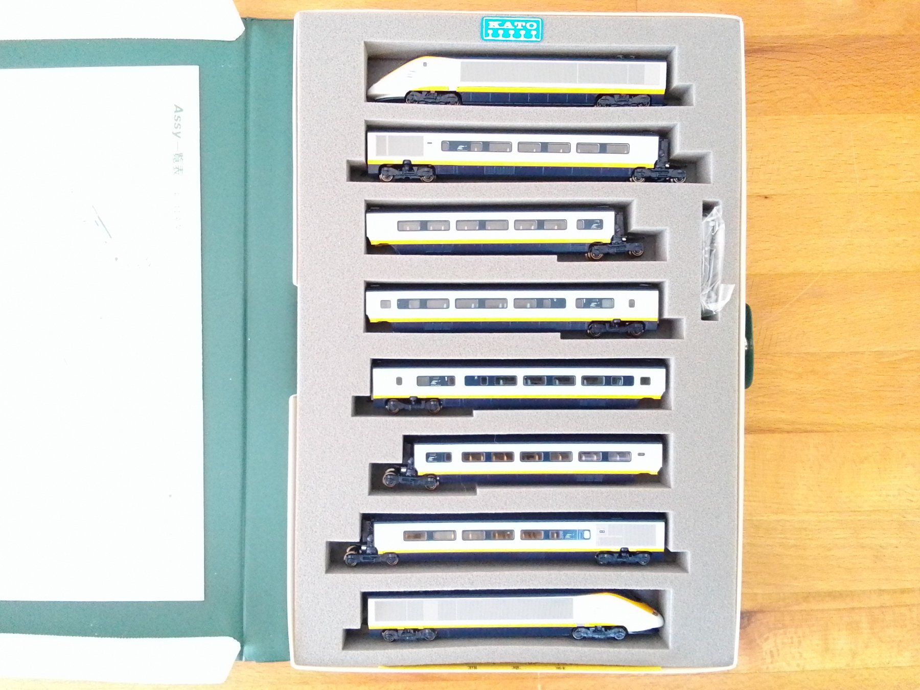 Kato Modellini di ferrovie: Zug-Einheit Kato "Eurostar" – Usato da Zollikofen venduto da Noak