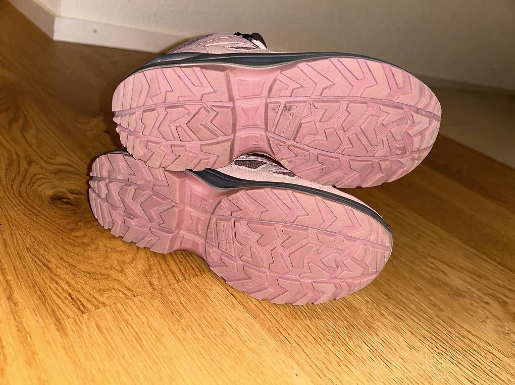 Scarpe per ragazzi: Neue LOWA Wanderschuhe Grösse 31 – Nuovo e nell'imballaggio originale da Wettingen venduto da avehr 4