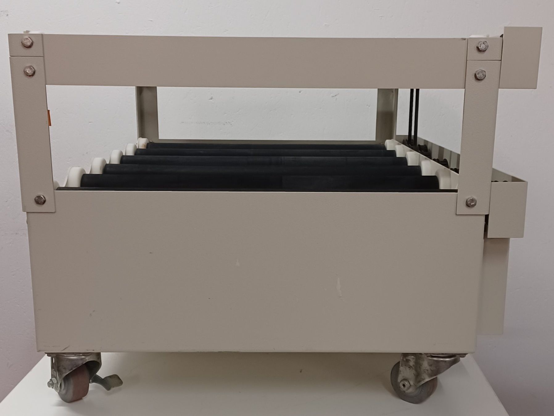 Accessori da laboratorio: Wheaton Modular Roller Apparatus 348970CE – Usato da Niederdorf venduto da LeptonAG_Labor 5